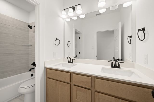 17216 Oxborough Drive, Fort Worth, TX 76247