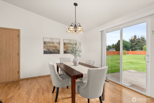 9024 Applegate Loop SW, Rochester, WA 98579