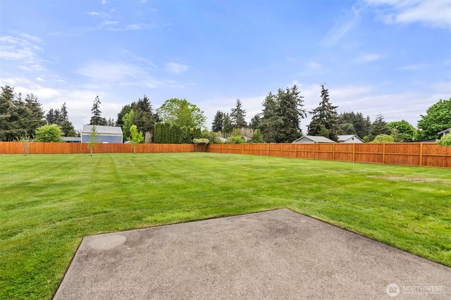 9024 Applegate Loop SW, Rochester, WA 98579