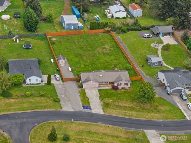 9024 Applegate Loop SW, Rochester, WA 98579