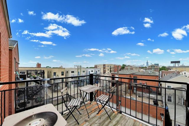 519 S Maplewood Avenue 4N, Chicago, IL 60612