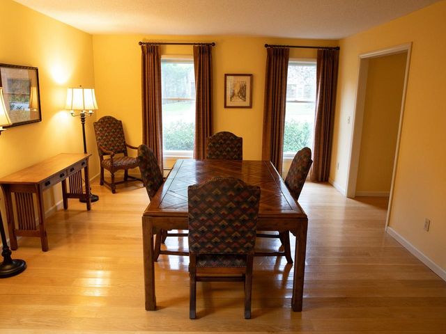 62 Summit Circle, Shelburne, VT 05482