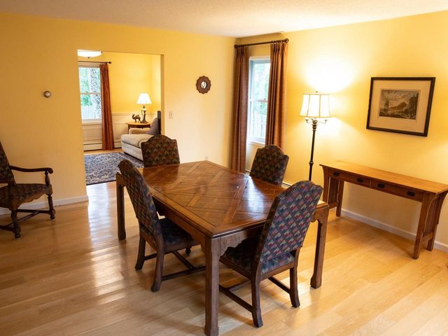 62 Summit Circle, Shelburne, VT 05482