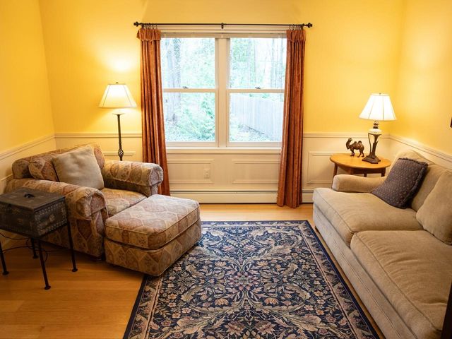 62 Summit Circle, Shelburne, VT 05482