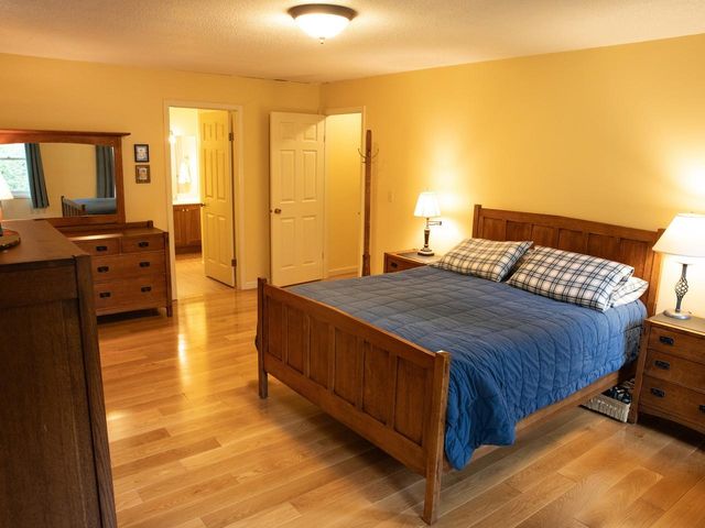 62 Summit Circle, Shelburne, VT 05482