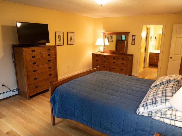 62 Summit Circle, Shelburne, VT 05482