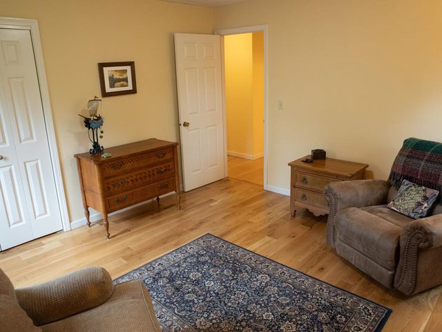 62 Summit Circle, Shelburne, VT 05482