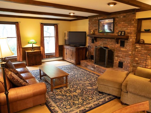62 Summit Circle, Shelburne, VT 05482