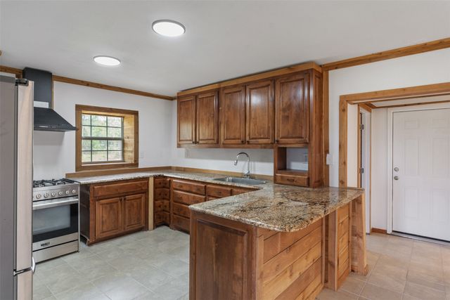 4582 State Highway 274, Trinidad, TX 75163