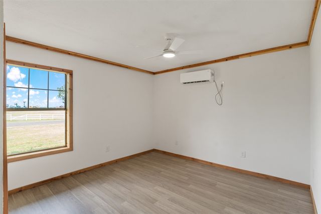 4582 State Highway 274, Trinidad, TX 75163