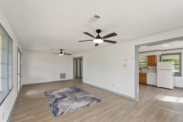 4582 State Highway 274, Trinidad, TX 75163
