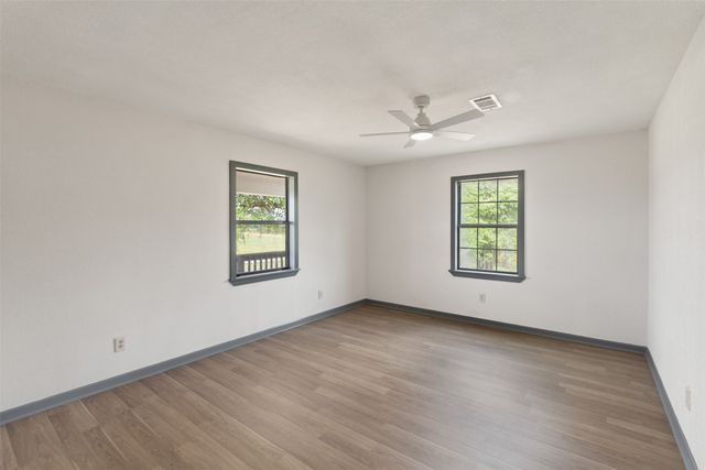 4582 State Highway 274, Trinidad, TX 75163