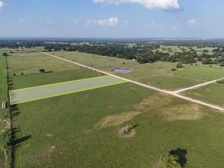 10 COUNTY ROAD 463, Mexia, TX 76667