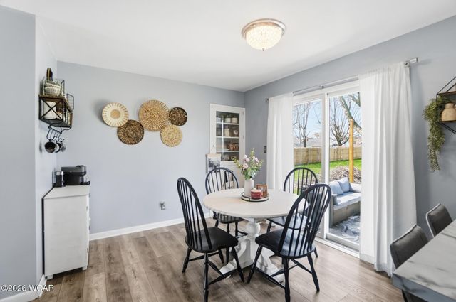 815 N Blackhoof Street, Wapakoneta, OH 45895