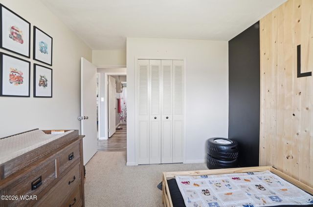 815 N Blackhoof Street, Wapakoneta, OH 45895