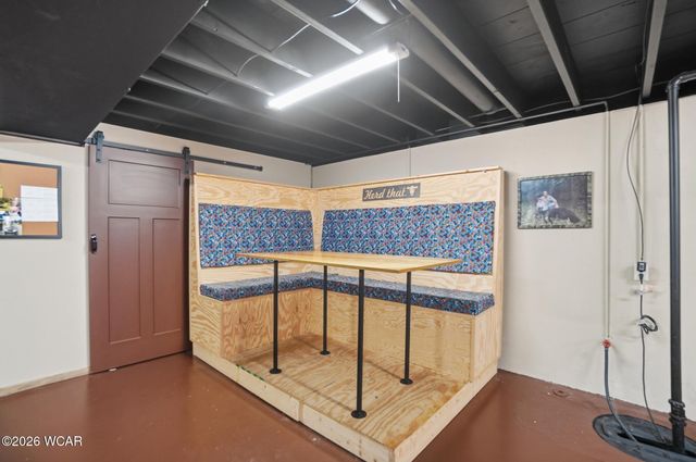 815 N Blackhoof Street, Wapakoneta, OH 45895