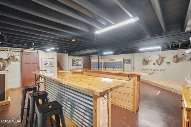 815 N Blackhoof Street, Wapakoneta, OH 45895