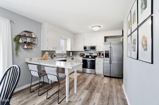 815 N Blackhoof Street, Wapakoneta, OH 45895