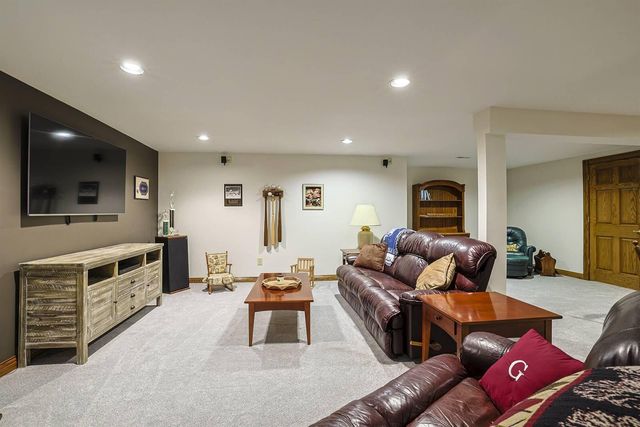 1548 Trophy Court, Florence, KY 41042