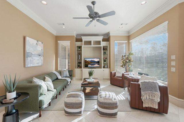 8110 Hideaway Lake Circle, Spring, TX 77389