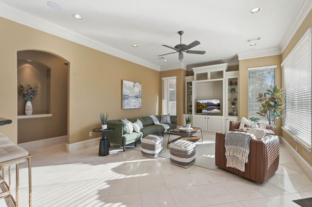 8110 Hideaway Lake Circle, Spring, TX 77389