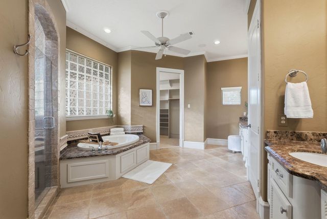 8110 Hideaway Lake Circle, Spring, TX 77389