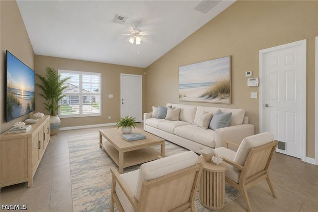 325 NE 30th TER, Cape Coral, FL 33909