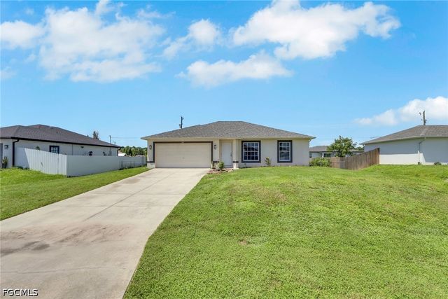 325 NE 30th TER, Cape Coral, FL 33909