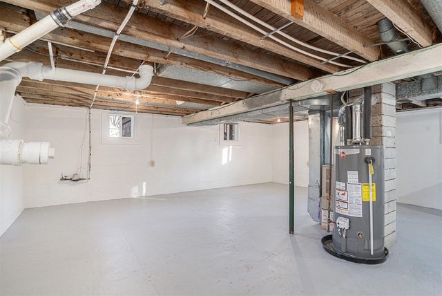 2983 Worden Street, Norton Shores, MI 49444