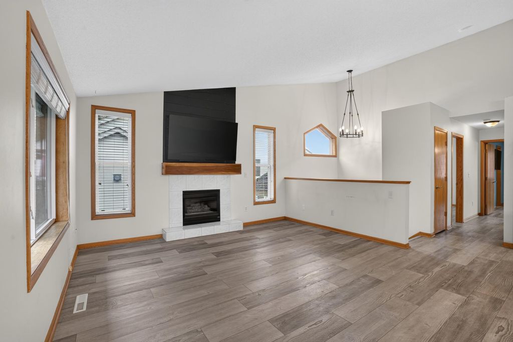 8379 143rd Street W, Apple Valley, MN 55124 — photo 5