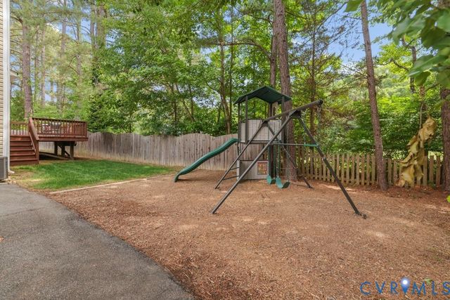 16624 Otterdale Pointe Dr, Moseley, VA 23120