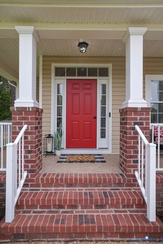 16624 Otterdale Pointe Dr, Moseley, VA 23120