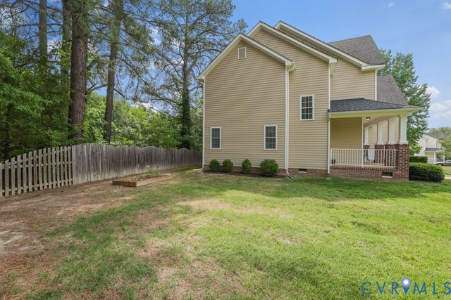 16624 Otterdale Pointe Dr, Moseley, VA 23120