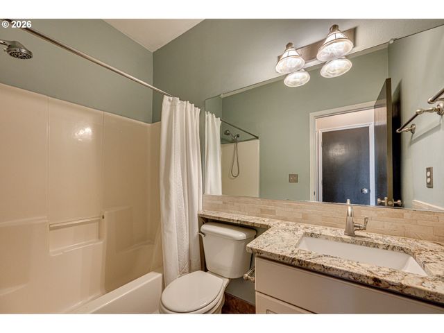 624 51ST St, Washougal, WA 98671