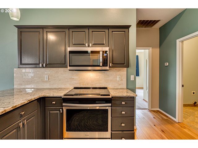 624 51ST St, Washougal, WA 98671