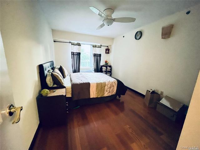 6434 Grand Central Parkway 2B, Forest Hills, NY 11375