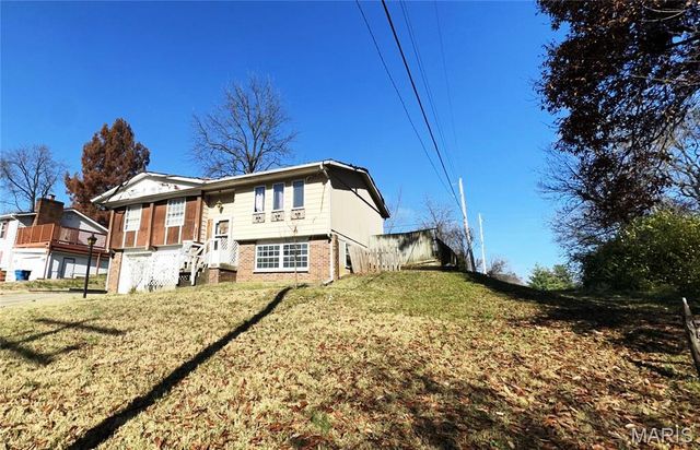 125 Kathy Drive, O'fallon, IL 62269