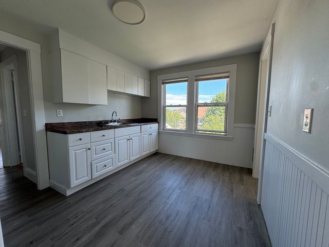 11 Glynn Terrace A, Quincy, MA 02169