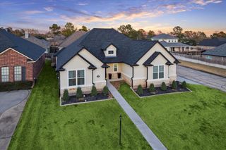 203 Hampton Glen Road, Montgomery, TX 77356