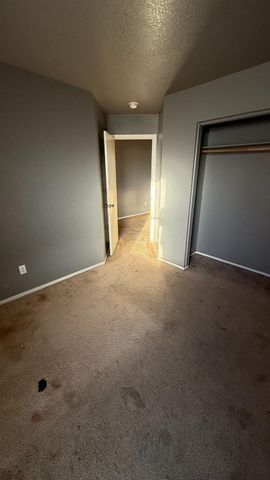 1776 Toiyabe Ln, Stockton, CA 95206