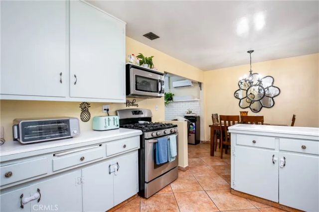 2618 E Avenue Q4, Palmdale, CA 93550