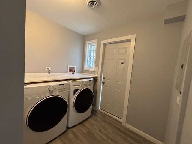 320 Minocqua Street, Park Forest, IL 60466