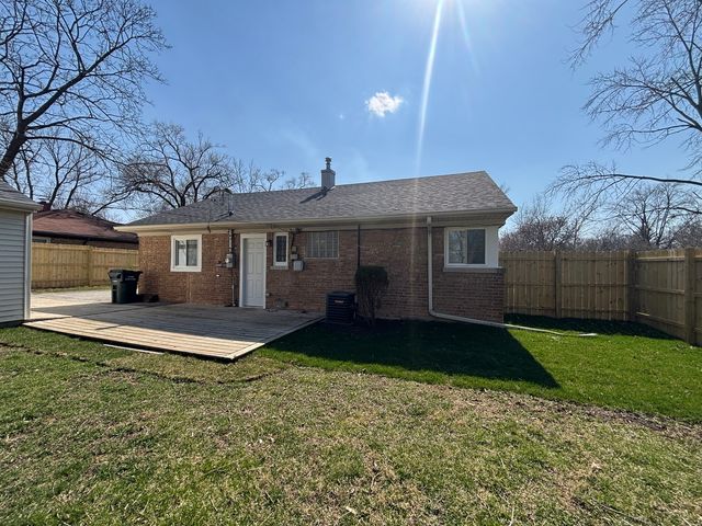 320 Minocqua Street, Park Forest, IL 60466