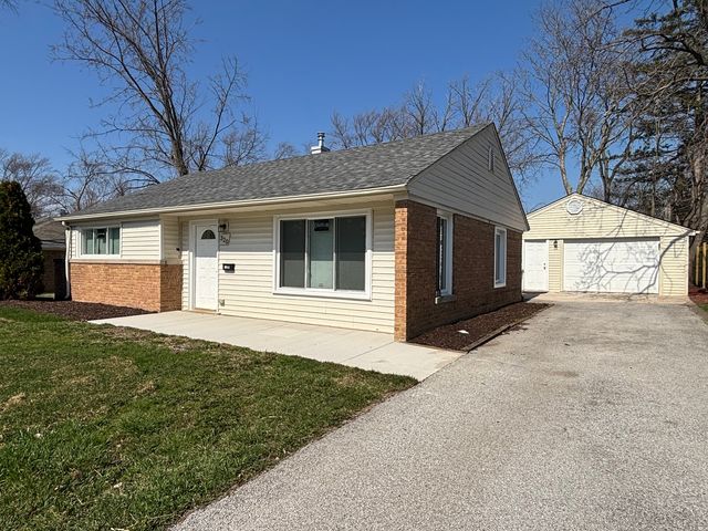 320 Minocqua Street, Park Forest, IL 60466