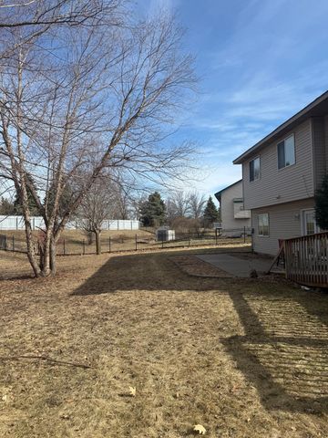 4426 Ladyslipper Avenue N, Brooklyn Park, MN 55443