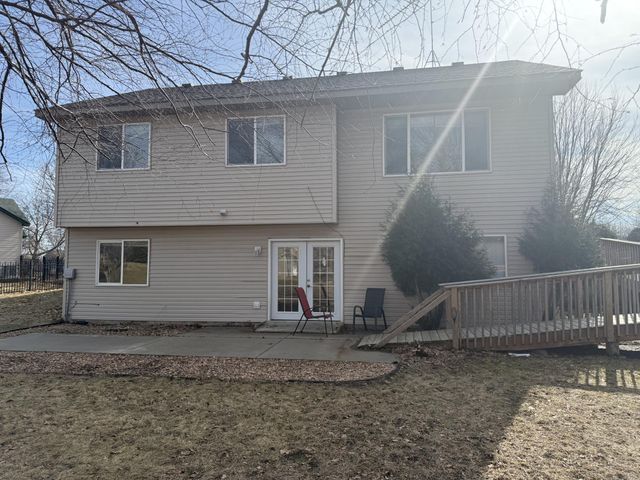 4426 Ladyslipper Avenue N, Brooklyn Park, MN 55443