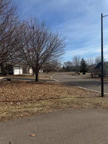 4426 Ladyslipper Avenue N, Brooklyn Park, MN 55443