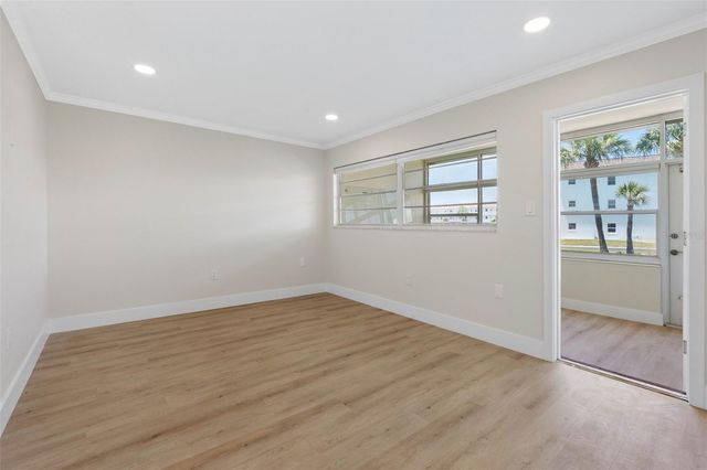 1 GATESHEAD DRIVE B108, Dunedin, FL 34698