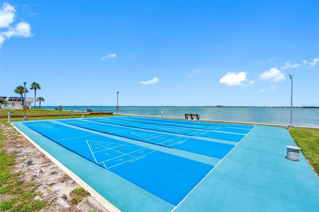 1 GATESHEAD DRIVE B108, Dunedin, FL 34698