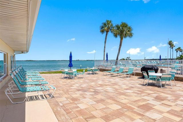 1 GATESHEAD DRIVE B108, Dunedin, FL 34698